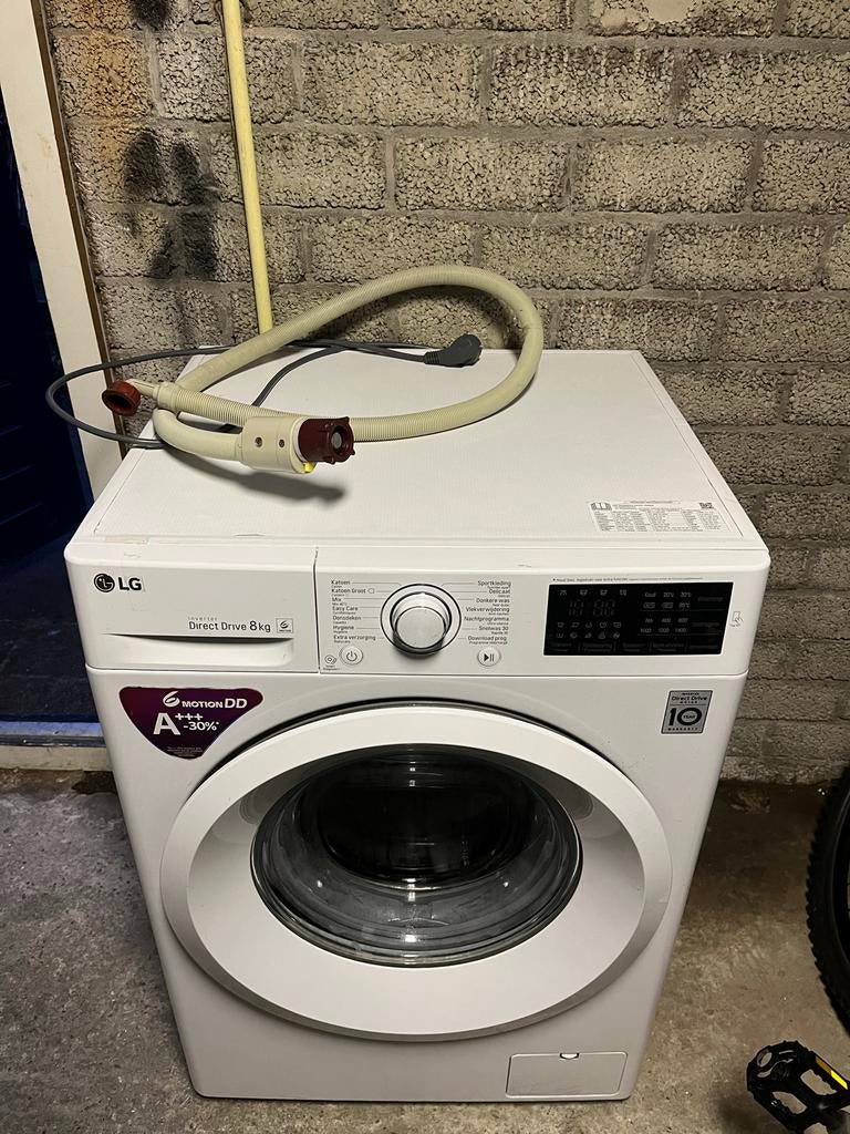 LG 8kg A+++ Wasmachine - defect voor onderdelen/reparatie, Ophalen, 1200 tot 1600 toeren, 8 tot 10 kg, Niet werkend