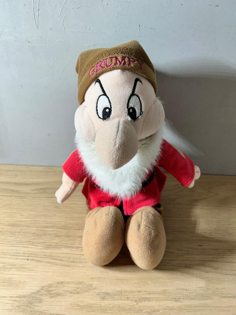 Sneeuwwitje Dwerg Grumpy, Verzamelen, Disney, Ophalen of Verzenden, Sneeuwwitje of Doornroosje, Zo goed als nieuw, Knuffel