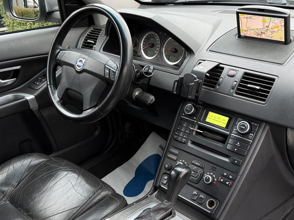 Volvo XC90 2.4 D5 Limited Edition - 7 PERS - Z.G.A.N. - CRUI, Auto's, Euro 5, Gebruikt, 255 €/maand, 7 stoelen