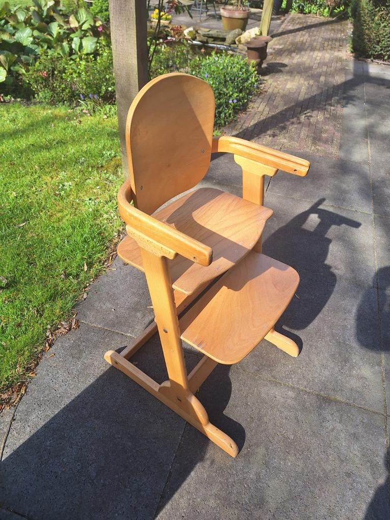 Houten meegroeistoel met eetblad - Gebruikt, Ophalen of Verzenden, Gebruikt, Meegroeistoel, Afneembaar eetblad