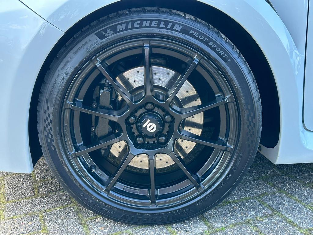 Renault Clio 3RS Cup 2.0 16V Topstaat!✅, Auto's, Renault, Voorwielaandrijving, 1998 cc, Stof, Zwart