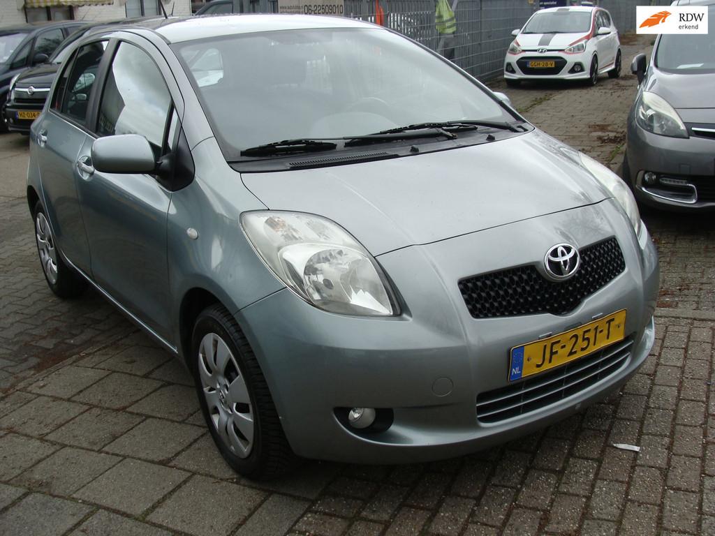 Toyota Yaris 1.3 VVTi Sol MMT autom 5drs airco elek pak nap, 750 kg, 4 cilinders, Bedrijf, 1298 cc