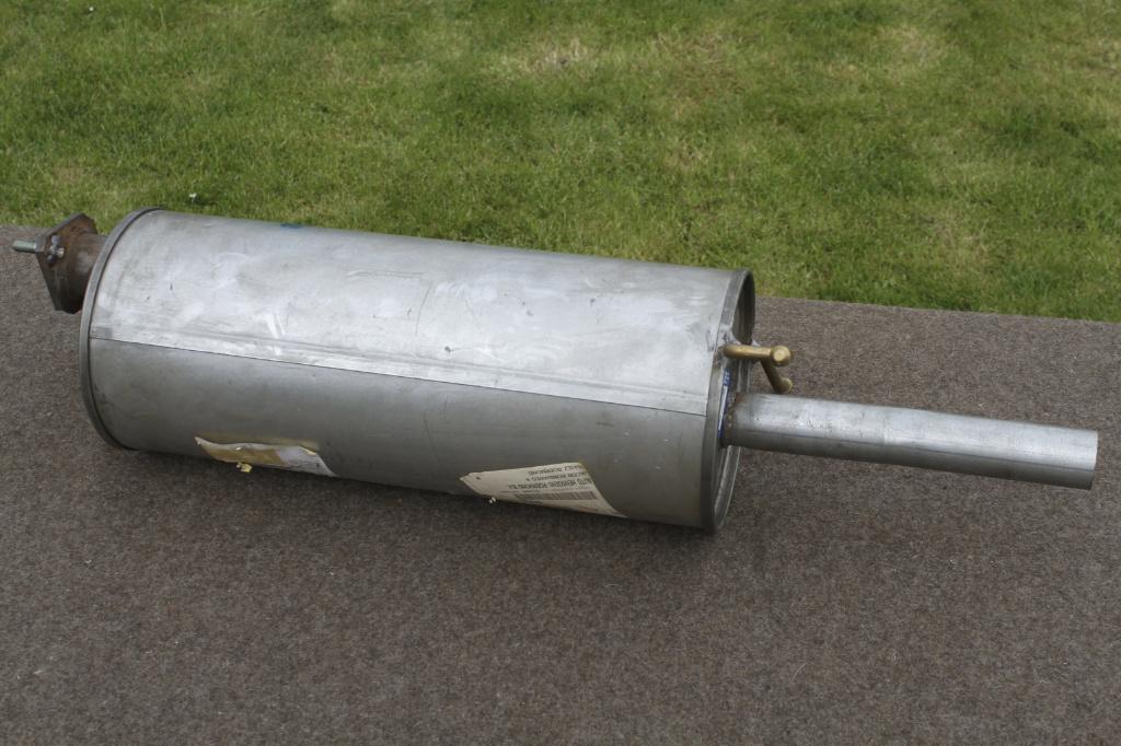 Nieuwe einddemper Mazda 626 wagon (GW) 1.8l 1997-2002, Auto diversen, Tuning en Styling, Ophalen