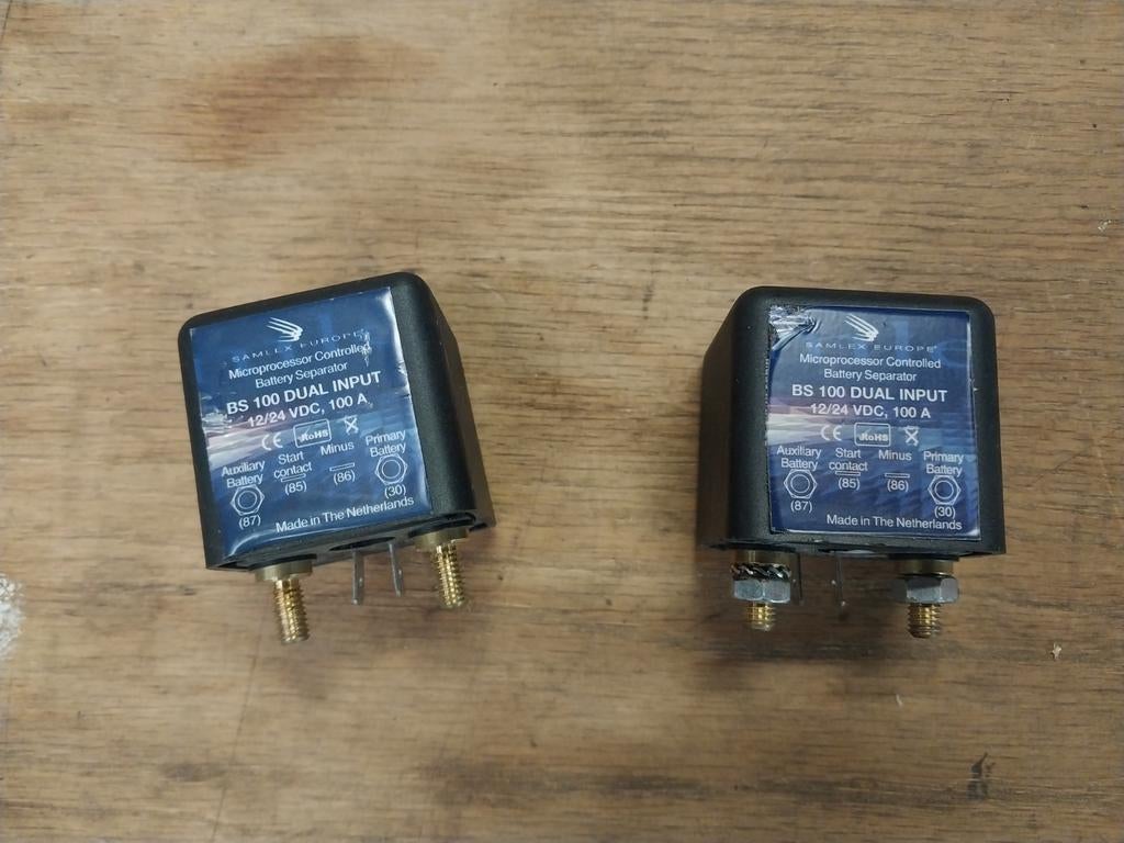 Scheidingsralais 12 / 24 volt .100 ampère, Ophalen of Verzenden