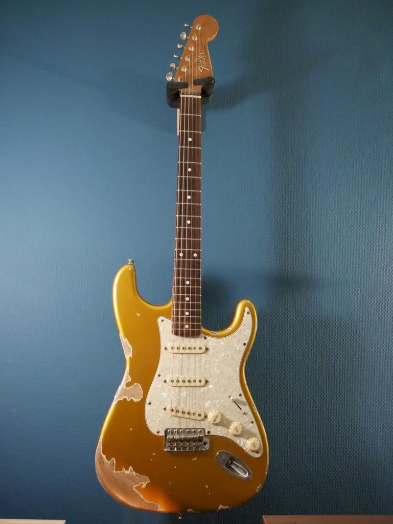 Stratocaster / Partscaster (after Fender heavy relic), Ophalen