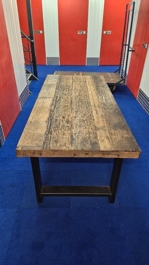Robuuste industriële eiken tafel 200 x 96 cm, Huis en Inrichting, Tafels | Eettafels, Zo goed als nieuw, 50 tot 100 cm, 150 tot 200 cm