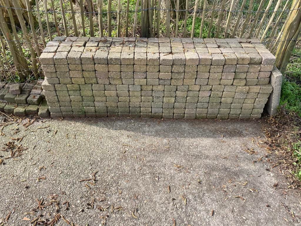 GRATIS Klinkers +/- 1000 stuks - 10x10x5,5 cm, Ophalen, Gebruikt, Klinkers, 10 m² of meer