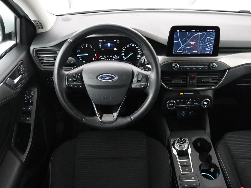 Ford Focus 1.0 EcoBoost Titanium | Automaat | Carplay | Navi, Gebruikt, Wit, Origineel Nederlands, Bedrijf