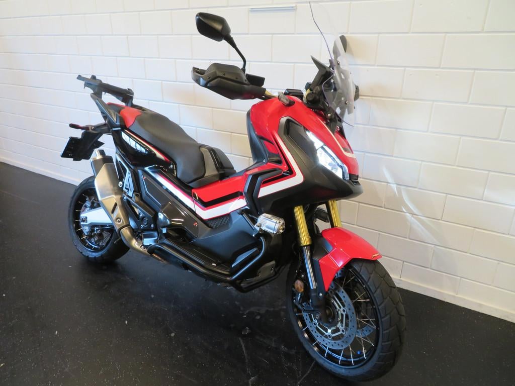 Honda X-ADV 750 ABS DCT NIEUWSTAAT! (bj 2017) - foto 2