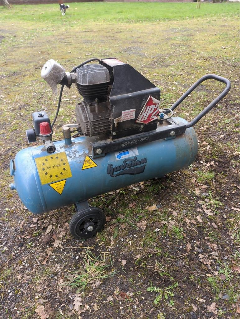 Huvema gm 50-240 compressor | vastgelopen, Ophalen, Gebruikt, 6 tot 10 bar, 25 tot 100 liter