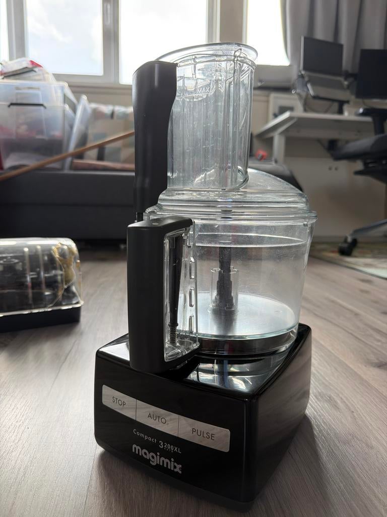 Magimix Compact 3200XL Auto Foodprocessor Zwart, 2 tot 3 liter, Ophalen of Verzenden, Gebruikt, 3 snelheden of meer