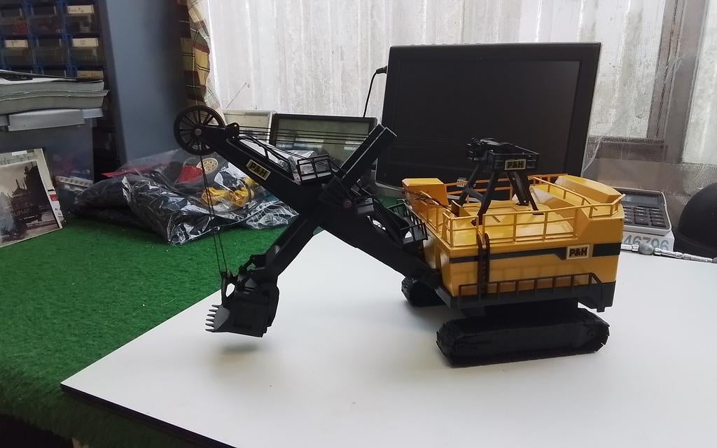 Graafmachine, Overige merken, Ophalen of Verzenden, Zo goed als nieuw, Groter dan 1:32