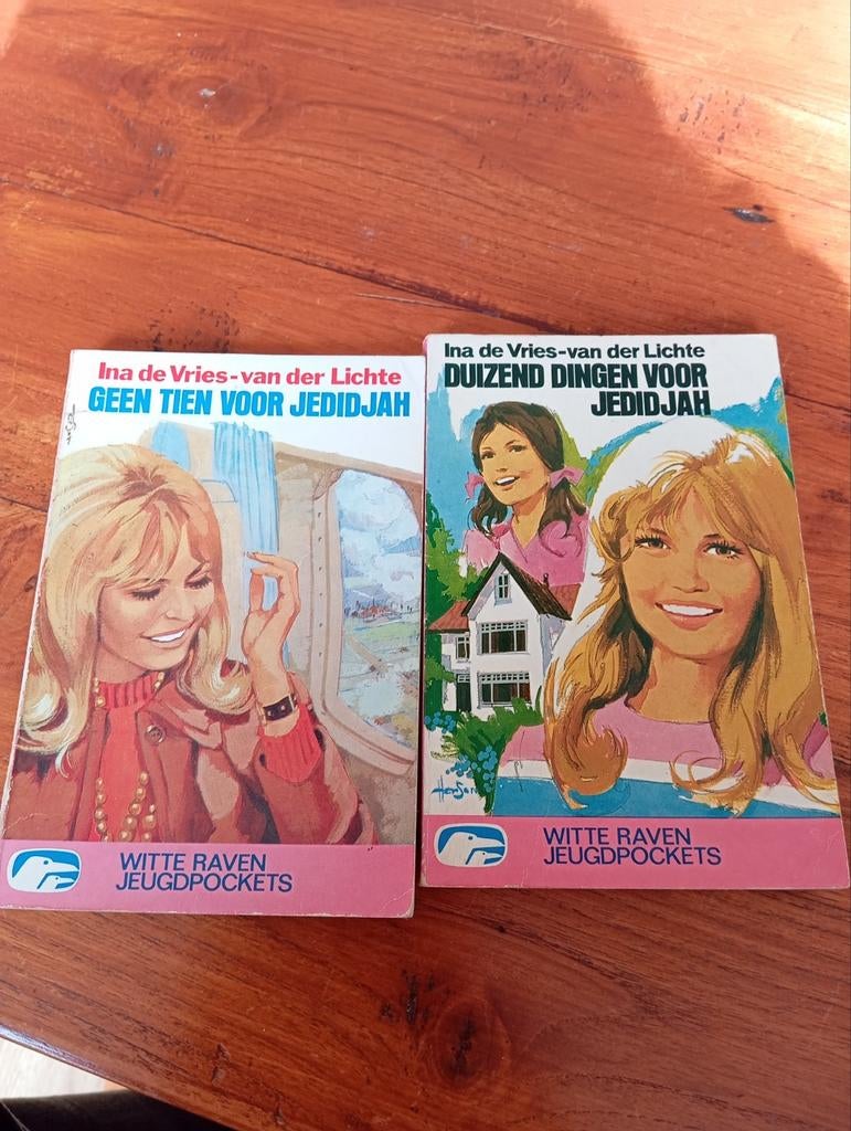 Ina de Vries-van der Lichte - Jeugdpockets (2 boeken), Boeken, Ophalen of Verzenden, Gelezen, Ina de Vries-van der Lichte, Fictie