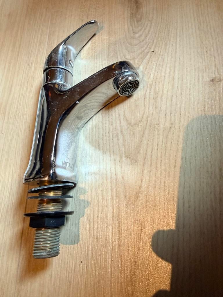 Avital wastafelkraan - Chroom, Doe-het-zelf en Verbouw, Sanitair, Ophalen of Verzenden, Gebruikt, Chroom, Kraan