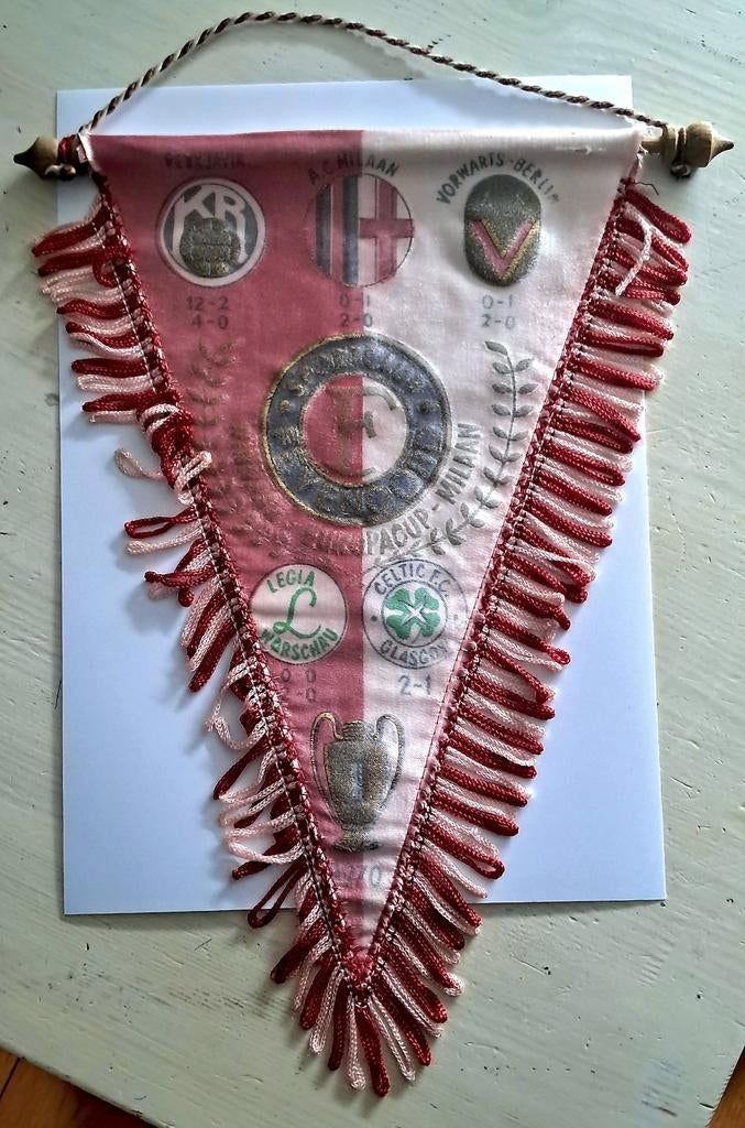 Feijenoord-Celtic Europa Cup 1 1970 vaantje, Ophalen of Verzenden, Buitenlandse clubs, Vaantje of Sjaal