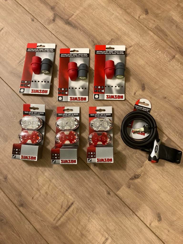 Set van 5x Simson LED Simmy en Duo Ledje en 1x spiraalslot, Waterbestendig, Nieuw, Ophalen of Verzenden, Batterij