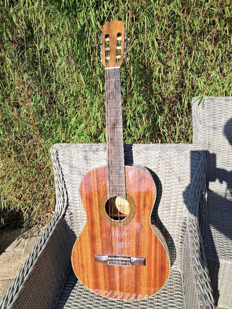 Spaanse gitaar met hoes, Muziek en Instrumenten, Ophalen, Zo goed als nieuw, Akoestische gitaar