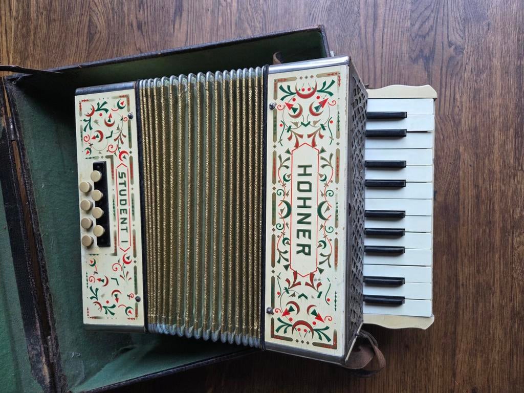 Accordeon,  Hohner Student 1, Muziek en Instrumenten, Accordeons, Ophalen, Gebruikt, Hohner