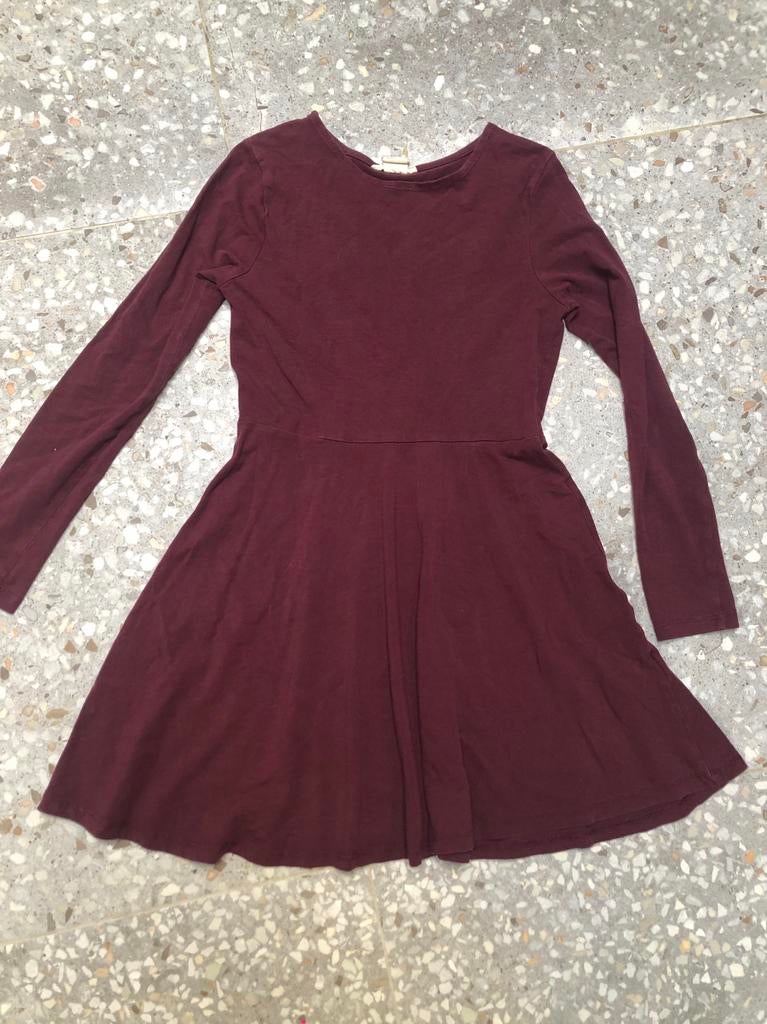 Aubergine kleurig jurkje H&M maat 134, Ophalen of Verzenden, Zo goed als nieuw, Meisje, Jurk of Rok