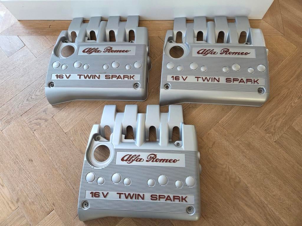 3x nette Alfa Romeo 16V Twin Spark kleppendeksel afdekkap, Ophalen of Verzenden, Gebruikt, Alfa Romeo