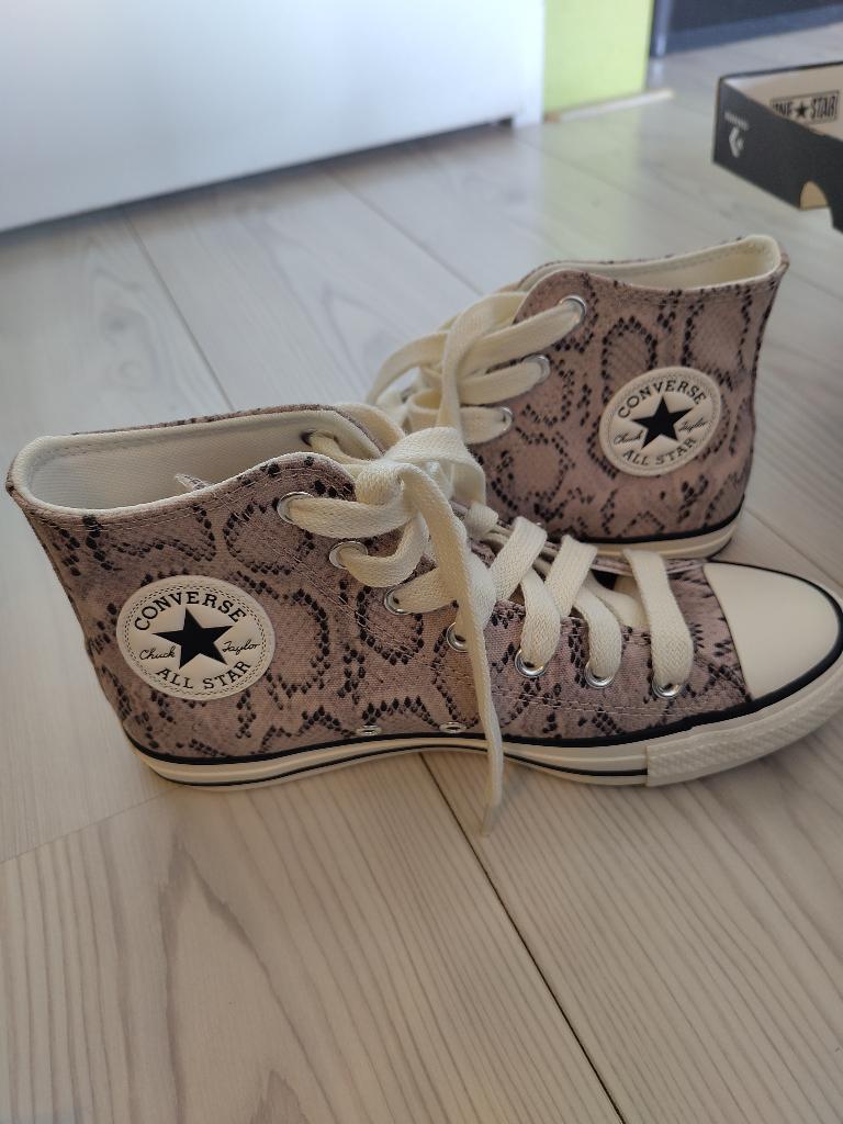 Converse slangenprint maat 39, Kleding | Dames, Schoenen, Nieuw, Ophalen of Verzenden, Sneakers of Gympen, Converse All Stars