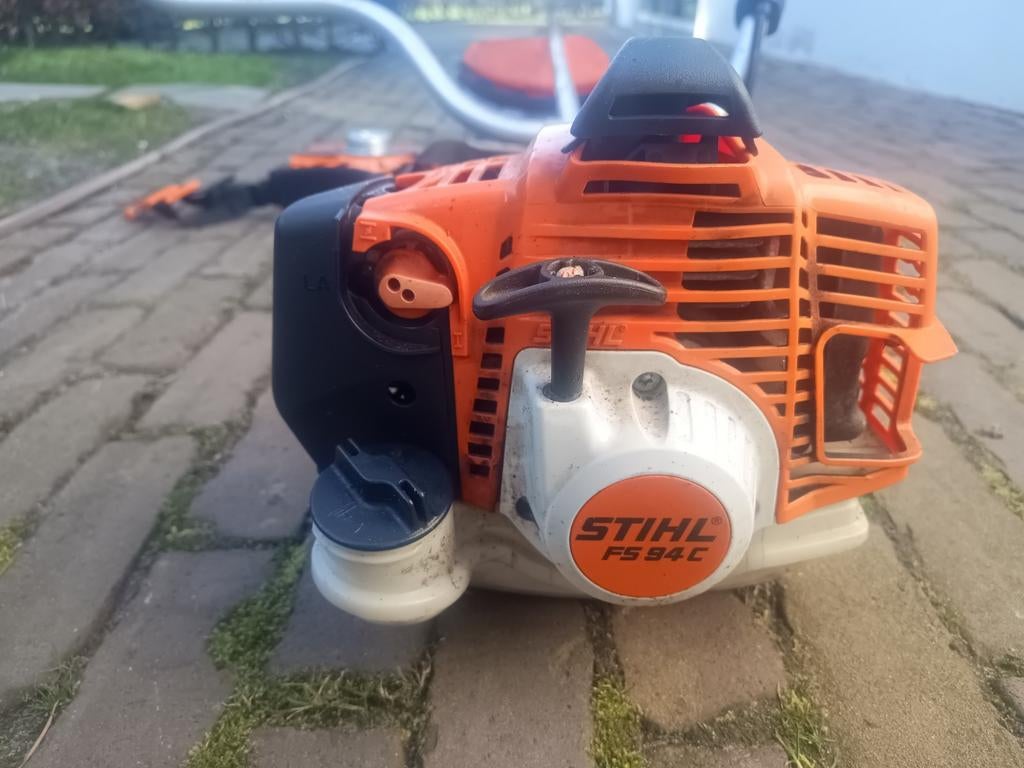 Stihl FS 94 bosmaaier met draadkop en nieuw mes, Gebruikt, Ophalen of Verzenden, 30 tot 50 cm, Stihl