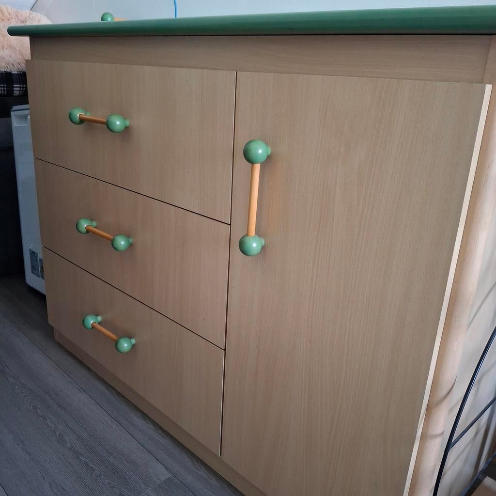 Commode/ kinderkast, Ophalen, 50 tot 70 cm, 100 cm of meer, 90 tot 105 cm