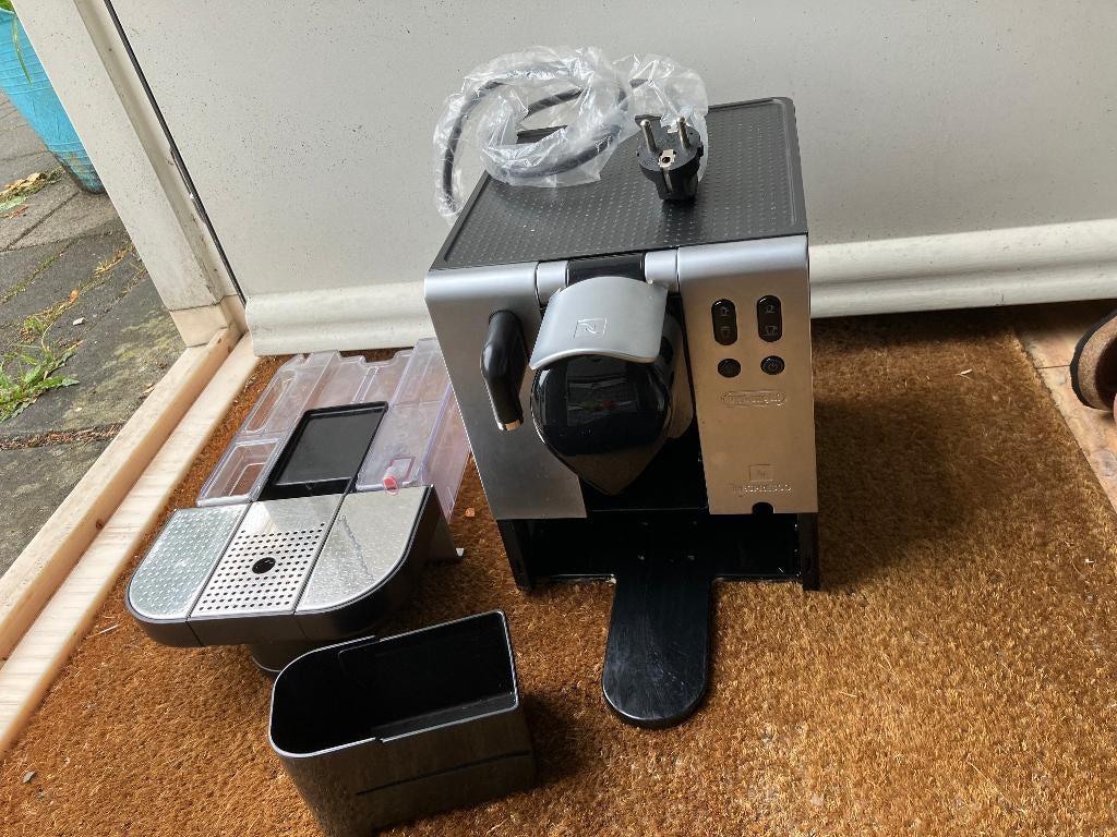 Delonghi nespresso treviso italia, Ophalen, Gebruikt, Koffiemachine