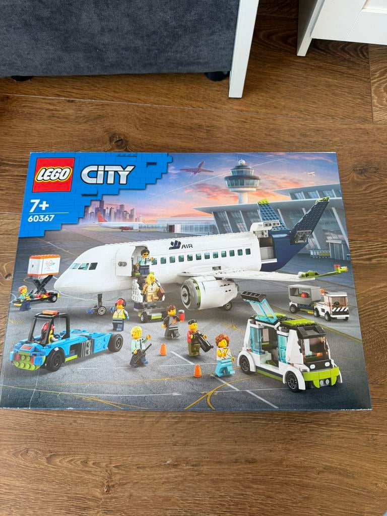 LEGO City Passagiersvliegtuig 60367 - Nieuw in doos, City, Lego, Nieuw, Ophalen of Verzenden