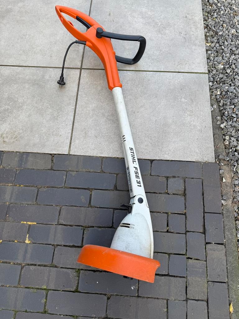 Kantenmaaier grastrimmer stihl fse31, Ophalen, Gebruikt, Elektrisch
