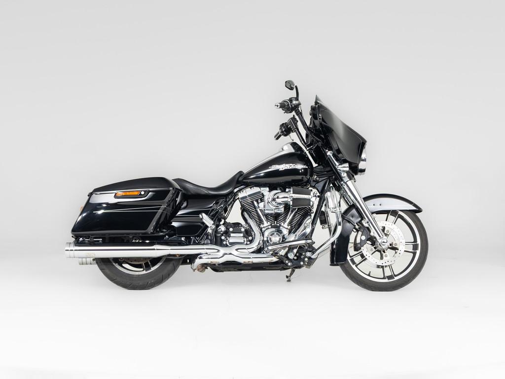 Harley-Davidson FLHXS Street Glide Special Solid (bj 2015) - foto 2