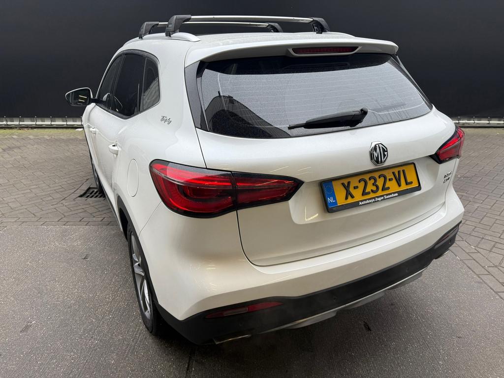 MG HS Automaat panoramadak camera, 1525 kg, Gebruikt, Wit, Bedrijf