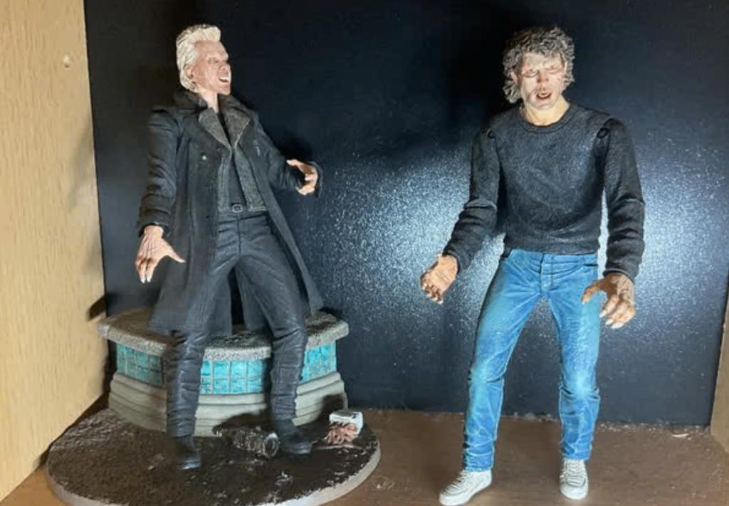 NECA Cult Classics Series 6 David en michael lost boys, Ophalen of Verzenden, Zo goed als nieuw, Film, Actiefiguur of Pop