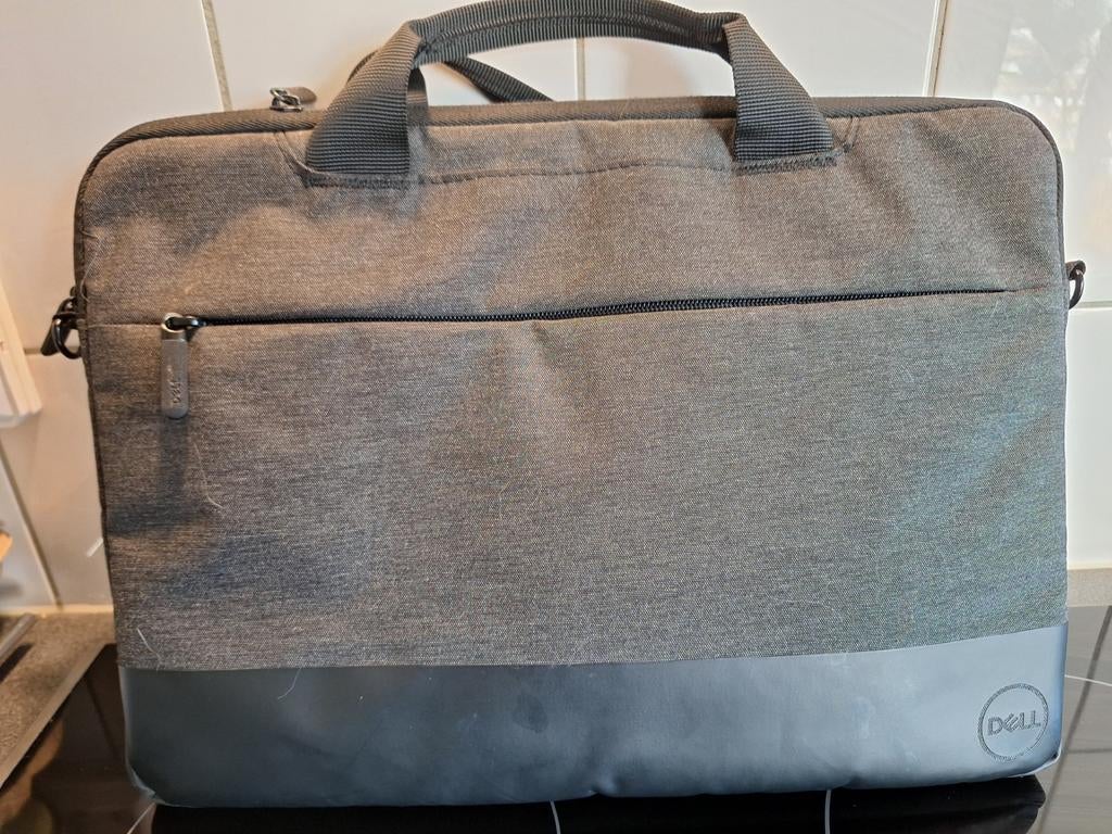 Computer tas nieuw. € 10,00, Computers en Software, Laptoptassen, Ophalen of Verzenden, Nieuw