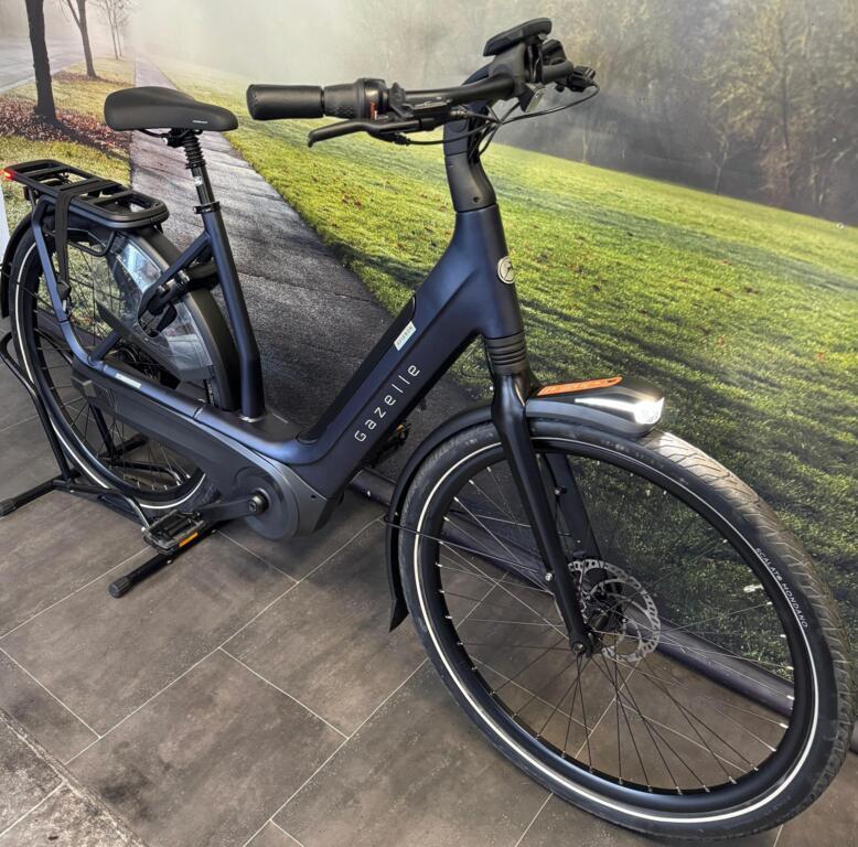 Gazelle Avignon C8 HMB – NIEUW – van €3999 → €2799 (OP=OP), Fietsen en Brommers, Koninklijke Gazelle N.V., Wilhelminaweg 8 6951 BP Dieren Nederland