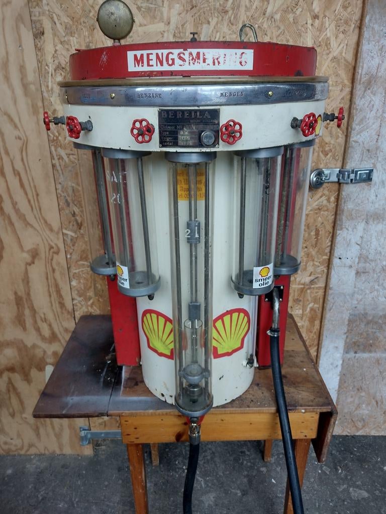 Bereila oliemeng cabinet., Verzamelen, Automaten | Overige, Ophalen