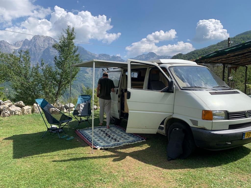 Volkswagen T4 camper met groot hefdak (zelfbouw& uniek), Hefdak, Buscamper of Camperbus, Volkswagen, Particulier