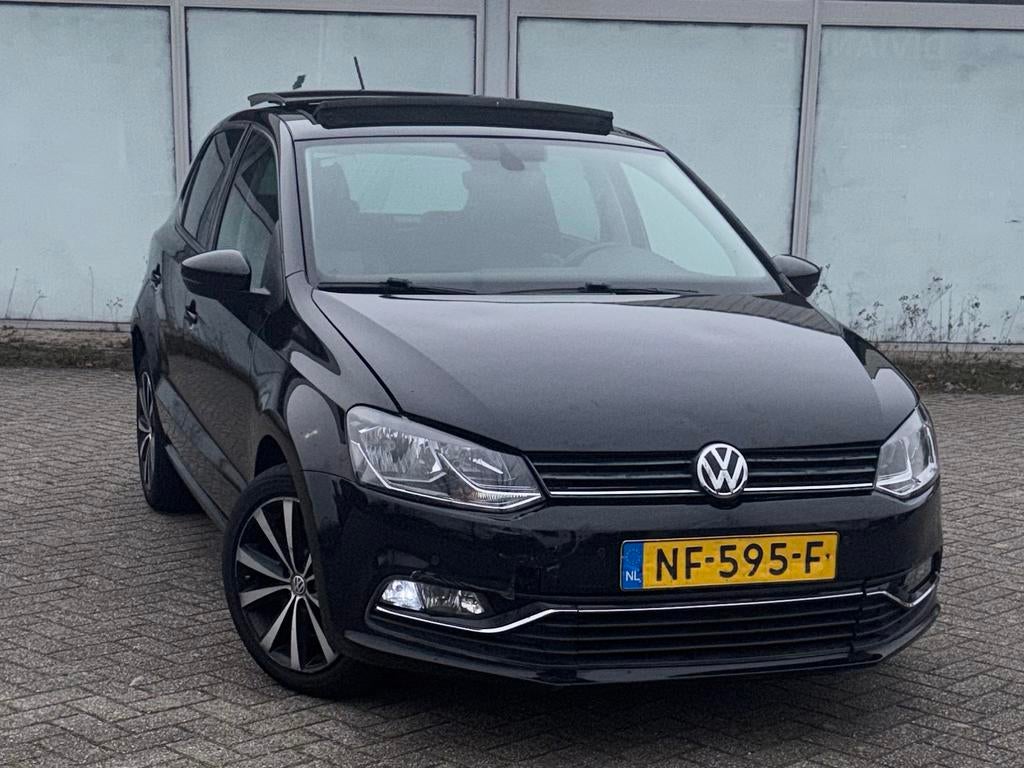 Volkswagen Polo 1.0 DSG 2017 PANO/CARPLAY/CAMERA/SPORTSTOEL, Auto's, 40 €/maand, Zwart, Zwart, Origineel Nederlands