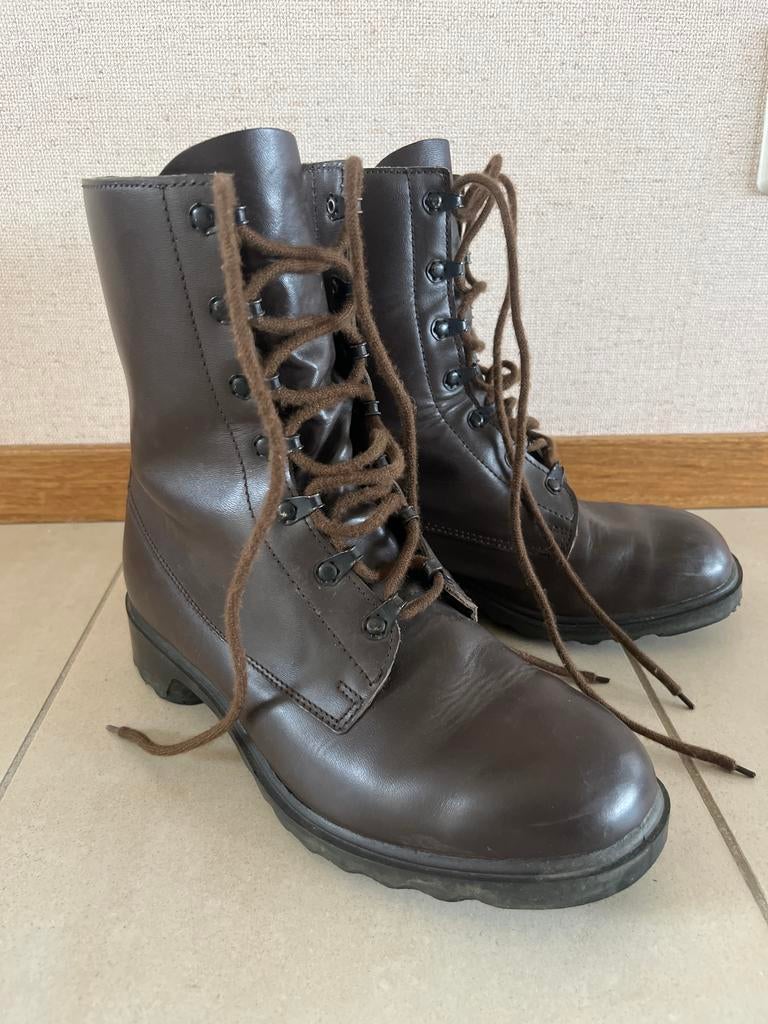 Bruine Leger Schoenen, (Kistjes), Ophalen of Verzenden, Landmacht, Nederland, Kleding of Schoenen