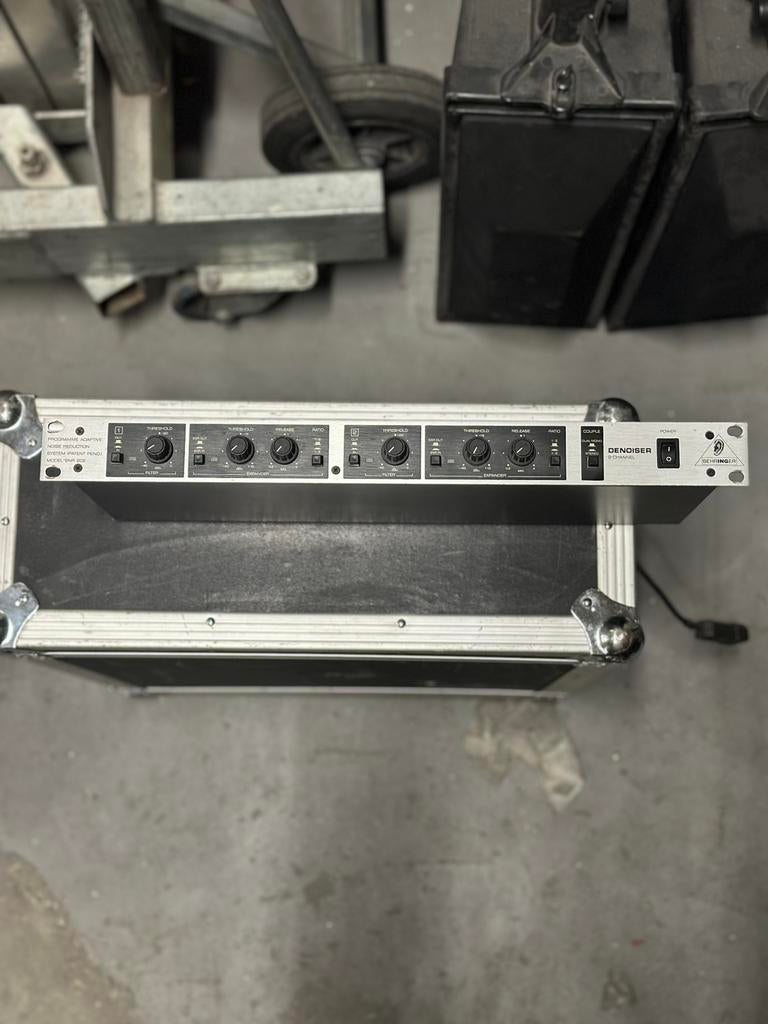 Behringer snr202 ruisonderdrukking, Gebruikt, Ophalen of Verzenden, Overige typen, Behringer