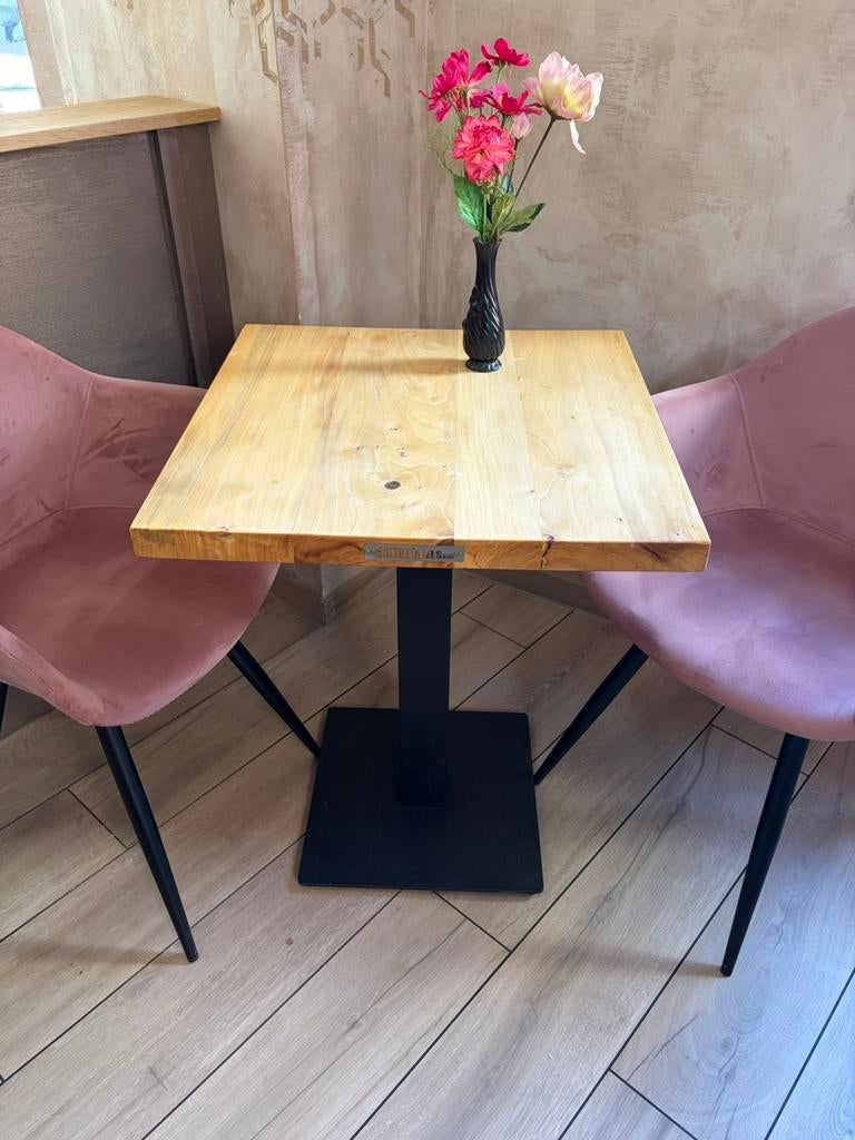 Robuuste tafel, Ophalen, Gebruikt, Vierkant, 50 tot 100 cm