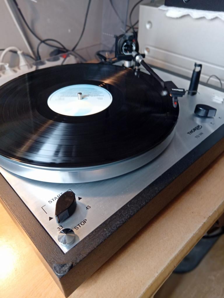 thorens platenspeler Type TD 146., Audio, Tv en Foto, Platenspelers, Ophalen, Thorens