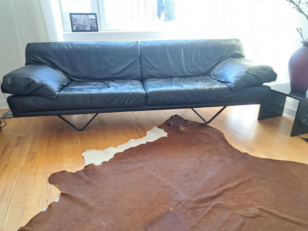 Kalfsleren 3 zitsbank, Gebruikt, Moderne design, Ophalen of Verzenden, Rechte bank