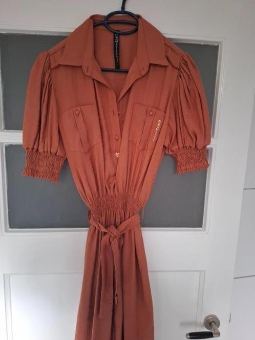 Mooi jurkje van ZIP 73, NIEUW, mt M, Kleding | Dames, Ophalen of Verzenden, Zo goed als nieuw, Maat 38/40 (M), Zwart