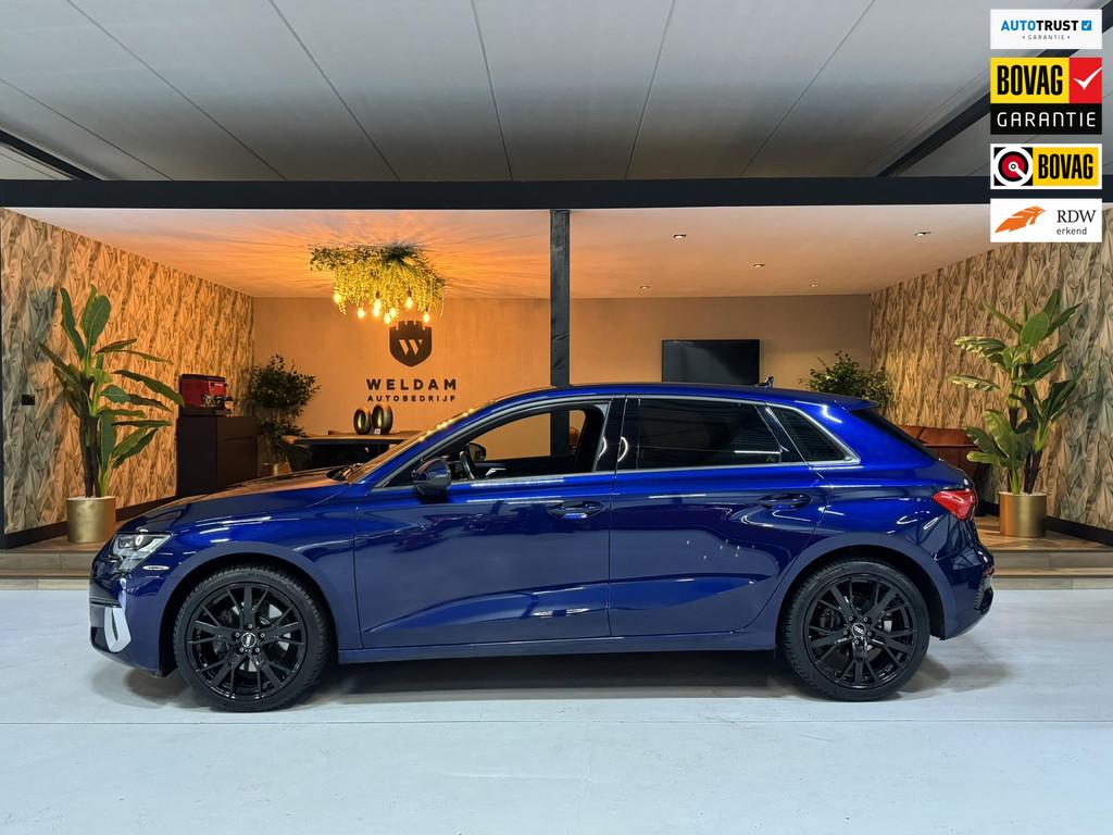 Audi A3 Sportback 35 TFSI S edition Garantie Carplay StoelVW, Stof, 4 cilinders, 150 pk, Blauw