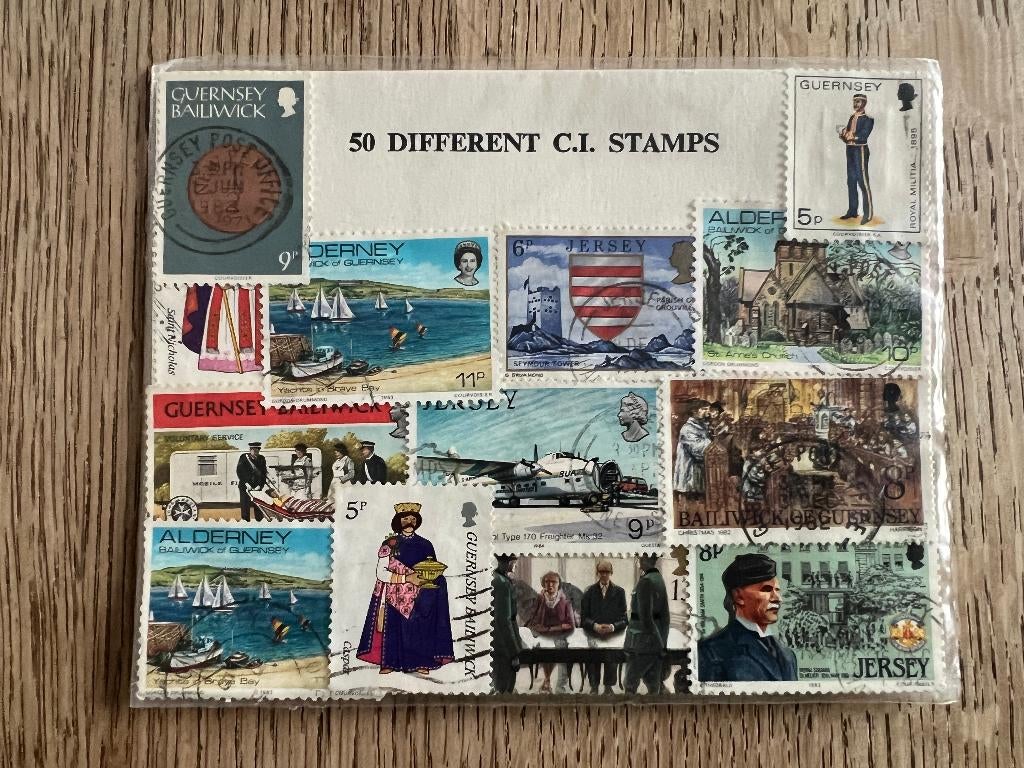 50 postzegels Guernsey, Ophalen of Verzenden, Gestempeld