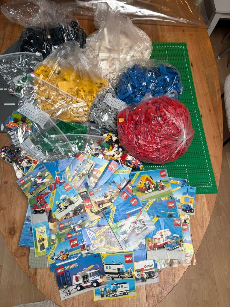 ZGAN meer dan 15 kilo Lego betreft minimaal 77 bouwpakketten, Ophalen of Verzenden, Zo goed als nieuw, Complete set, Lego
