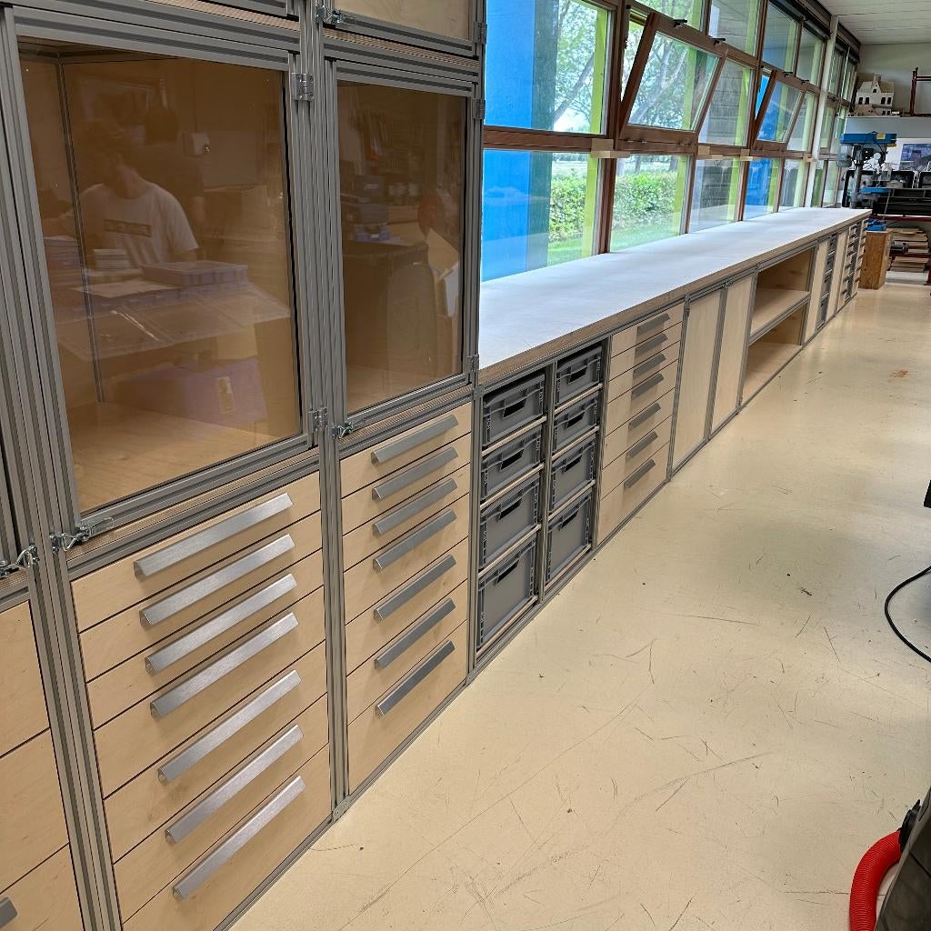 Maatwerk werkplaatsinrichting werkbank garage werktafels, Ophalen of Verzenden, Nieuw, 170 cm of meer