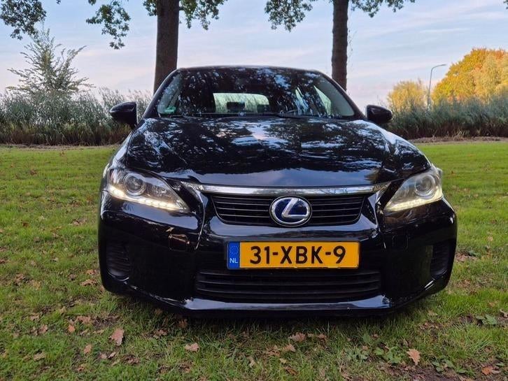 Lexus CT-200H Dealer onderhouden(NAP), 1345 kg, Zwart, 4 cilinders, Alcantara