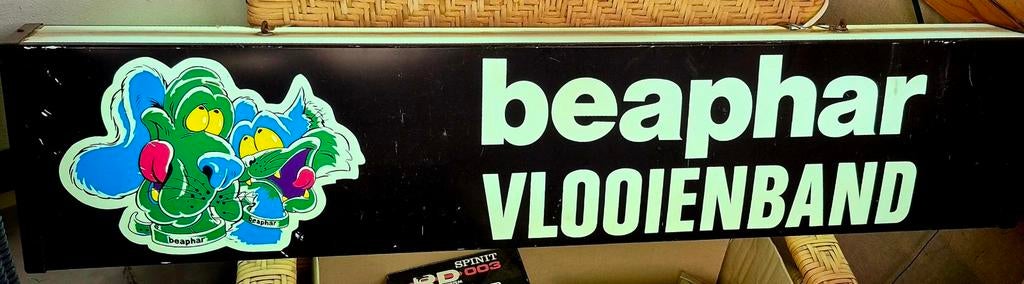 Oude, dubbelzijdige lichtbak Beaphar vlooienband, Ophalen, Gebruikt, Lichtbak of (neon) lamp